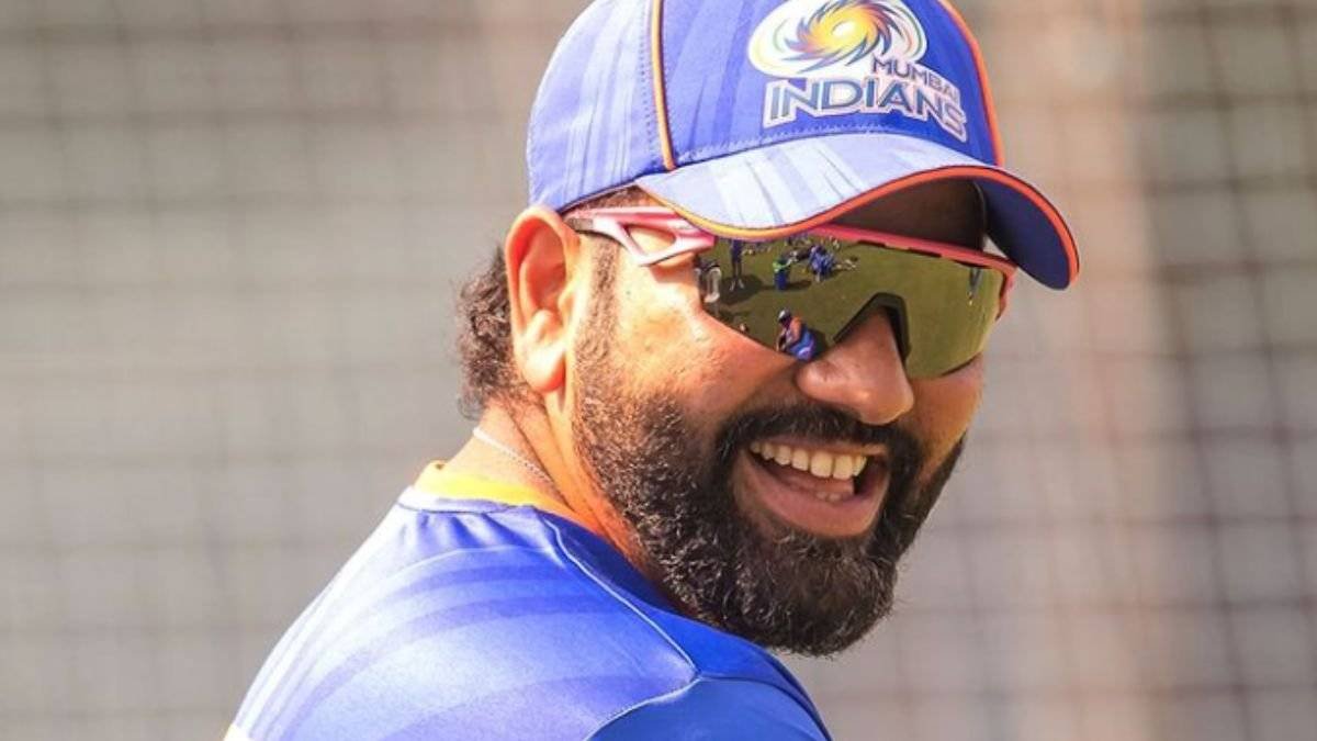 Rohit Sharma's comment in stump mic goes viral again! What did Rohit say to Dinesh Karthik?